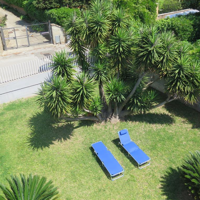 فندق Acquamarina شيفيتافيكْيا المظهر الخارجي الصورة